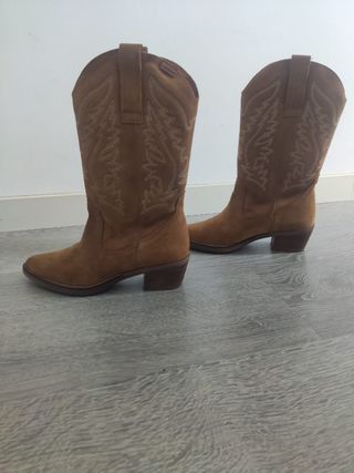 Botas altas de ante