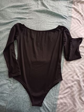 BODY ESCOTE ELÁSTICO.