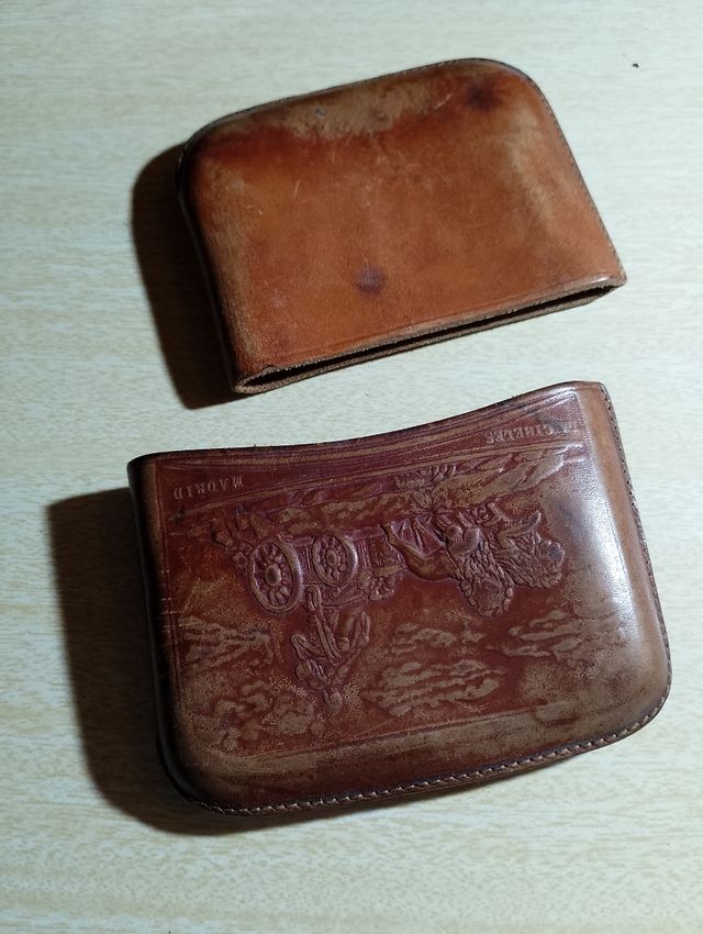 Petaca de guardar tabaco antigua
