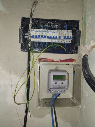 Electricista y Lampista