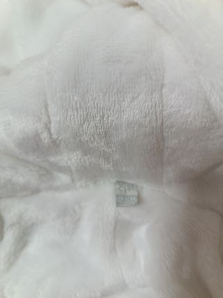 Buzo forrado de pelo para bebé 9-12meses