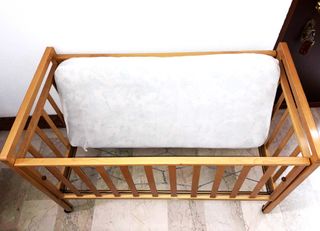 Culla in legno con materasso