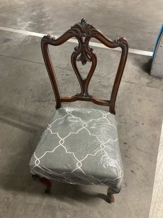 Se venden dos butacas antiguas