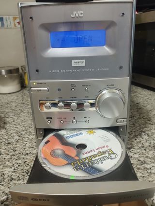 1 Equipos mini hifi...