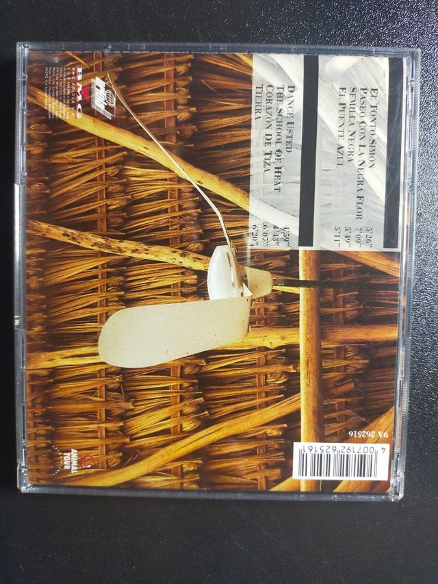 RADIO FUTURA Tierra para bailar