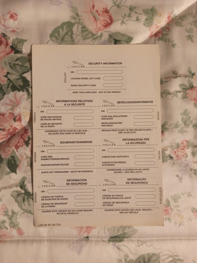 Carpeta Jaguar y manuales