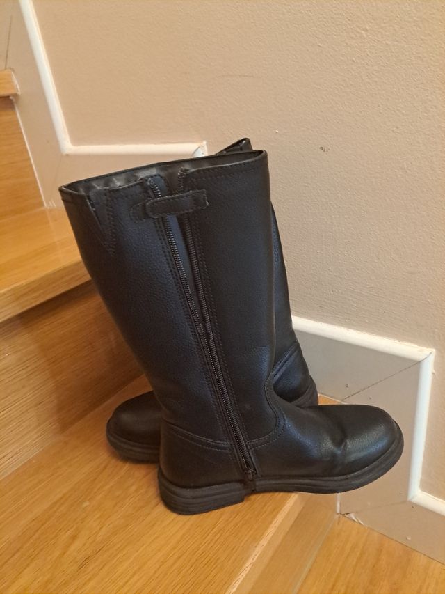 Geox botas altas negras niña T33