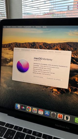 Apple MacBook Pro 13 256gb + CAJA ORIGINAL