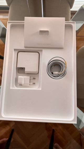 Apple MacBook Pro 13 256gb + CAJA ORIGINAL