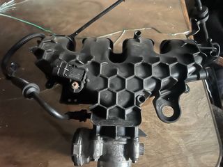 Colectores de admisión ford focus rs mk3