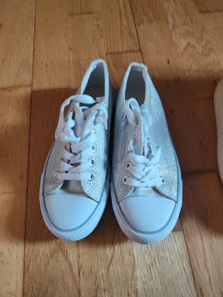 Calzado niña núm 33