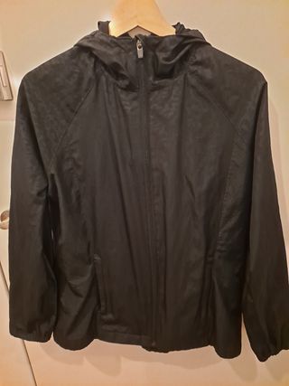 Chaqueta cortavientos