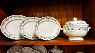 Vajilla San Claudio Alameda