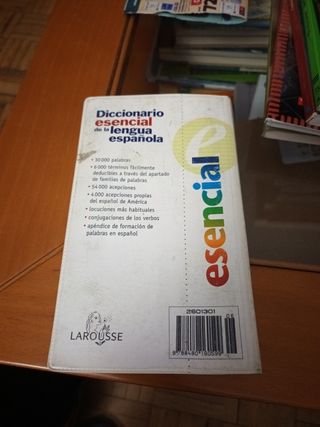 Diccionario esencial de español
