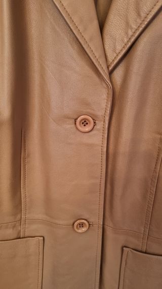 Americana color camel semipiel