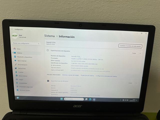 Acer i7, 16 GB RAM, 480 GB + 500 GB Windows 11
