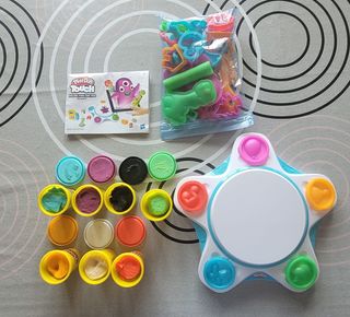 Juego de  plastelinas. Play-doh interactivo