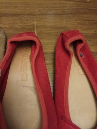 Merceditas  de piel para niña número 32