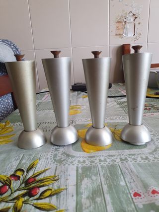 Accessori piedi per mobili