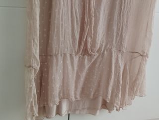 Vestido vaporoso rosa palo