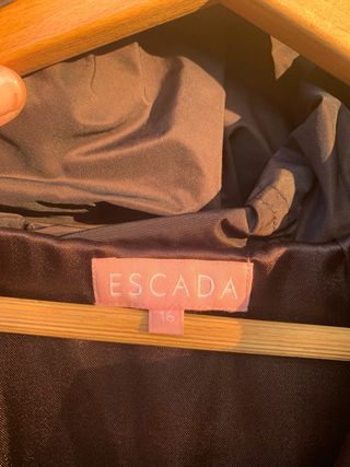 Abrigo niña Escada