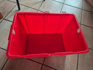 baule rosso leggerissimo