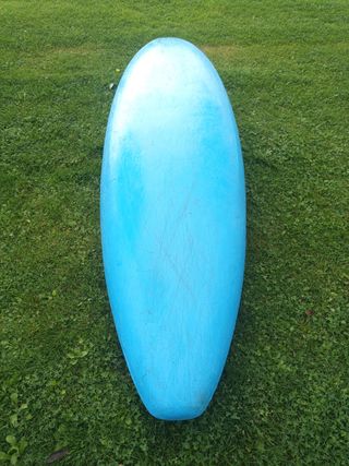 Se vende kayak de aguas bravas Dagger.