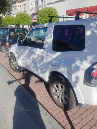 Mitsubishi Montero 2014