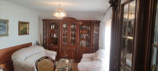 Salón comedor completo madera maciza 