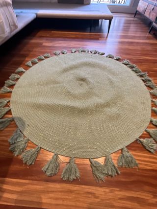 Alfombra infantil verde agua redonda