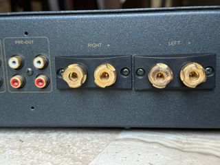 Amplificador Atoll IN80