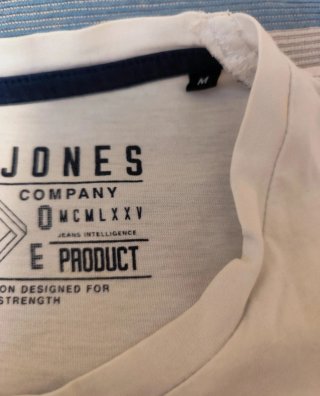 Camiseta blanca de la marca Jack & Jones talla M