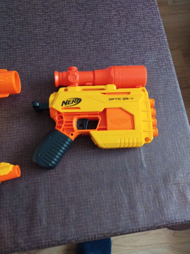 Pistola Nerf Alpha Strike