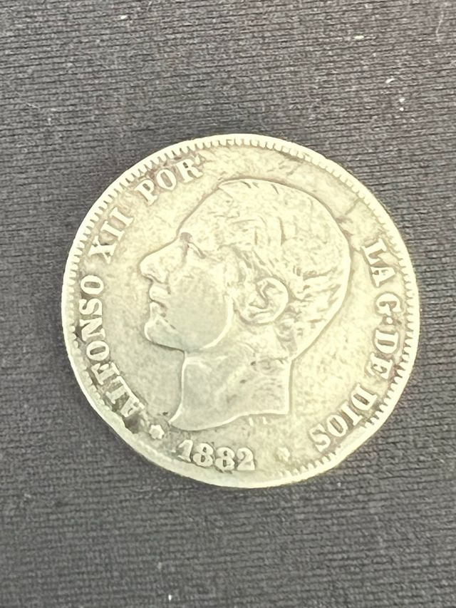 Dos pesetas de plata. 1882. Alfonso XII