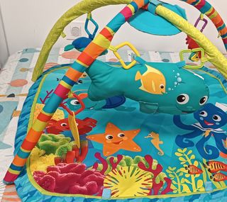 2 Mantas gimnasio de juegos.