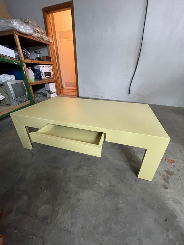 Mesa auxiliar madera