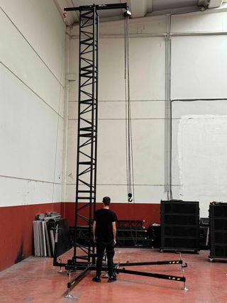 Torre elevación Equipos Line Array GUIL TMD-545/N
