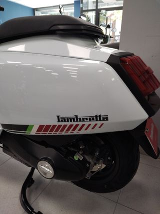 LAMBRETTA X 125cc OFERTA FIN DE AÑO