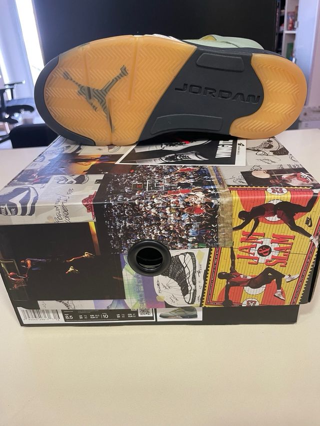 Air Jordan 5 Retro
