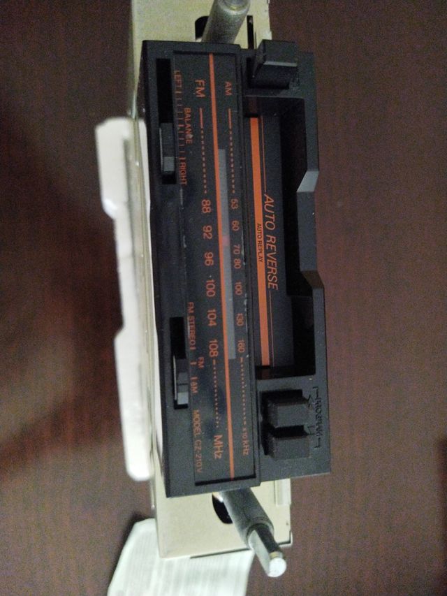 Radio cassette coche