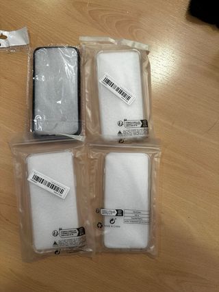 4 Fundas NUEVAS para iPhone 13