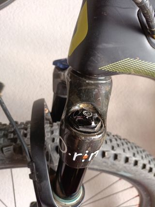 Horquilla rock shox SID WC carbono