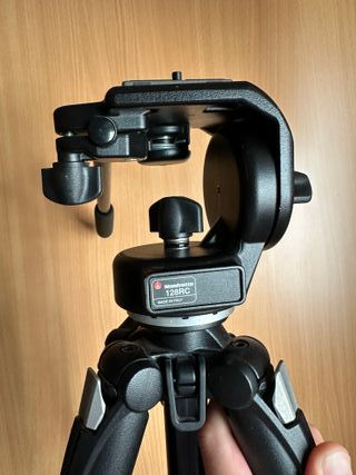 Tripode Manfrotto 290 Xtra |Como nuevo en su funda