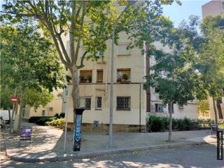 R-7936808  Traspaso Peluquería en Ciutat Vella