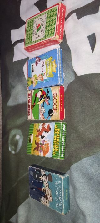 Lote de 5 juegos de cartas