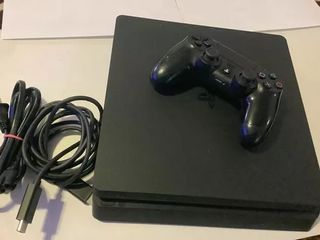 Ps4 slim 1tb sin mando