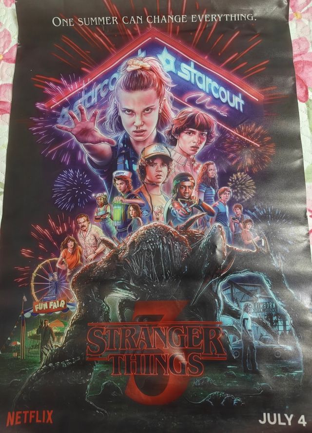 2 Posters peaky blinders , Stranger thing