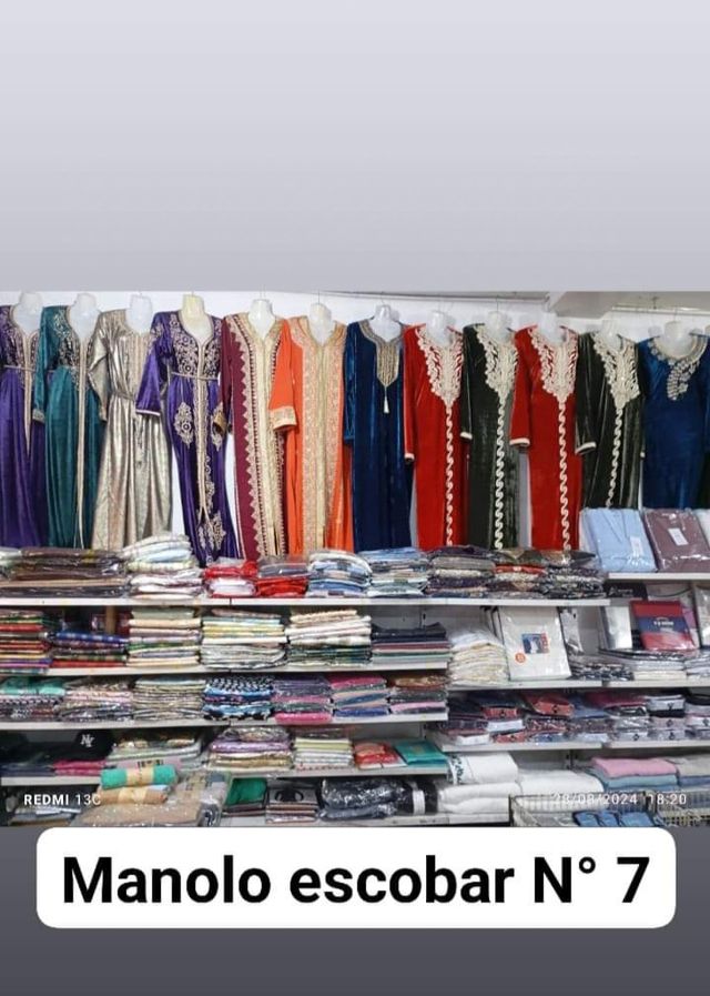 Maletas , mantas , colchas , alfombras..