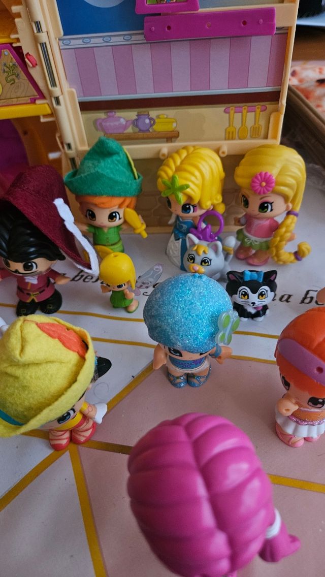 La casa del Pin e Pon Tales