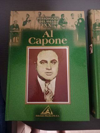 3 libros de pasta dura